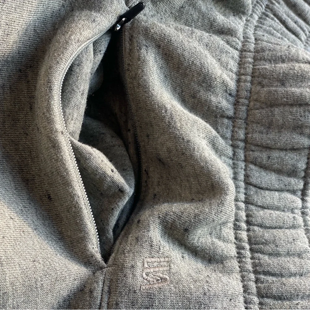 VRST Sweatshirt sweatpants set medium - Picture 9 of 12